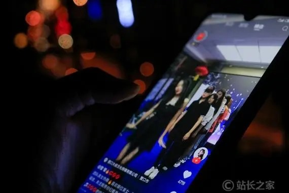 新黑市倒卖社交账户：您的个人信息可能已被出售！